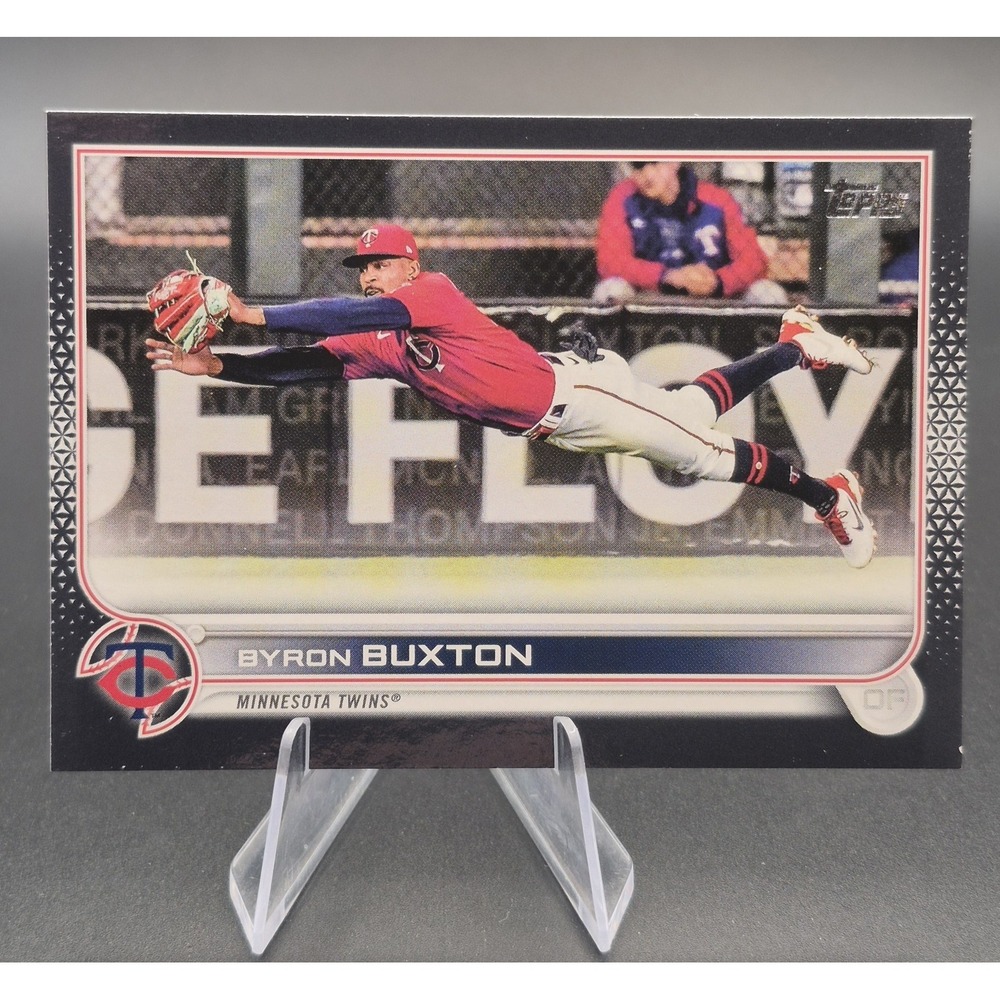 2022 Topps Byron Buxton 576 Black Parallel /71 Minnesota Twins SP MLB Card